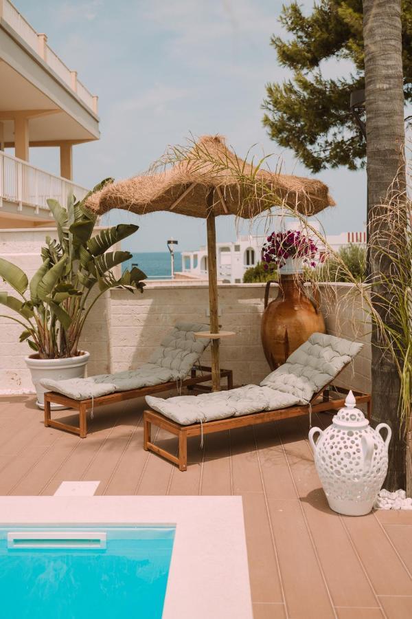Dimora Nesea Bed & Breakfast Cozze Luaran gambar